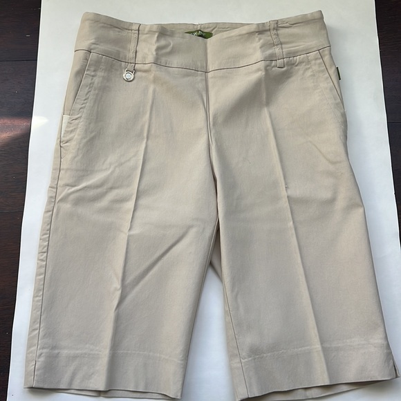 Swing GOLF control women’s golf shorts SZ 14 tan - Picture 6 of 9